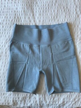 Yogalicious - High-Waist Seamless Women’s Bike Shorts - Light Blue